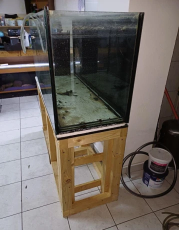predam-akvarium-455l-big-2