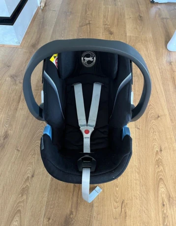 vajicko-cybex-aton-5-big-0