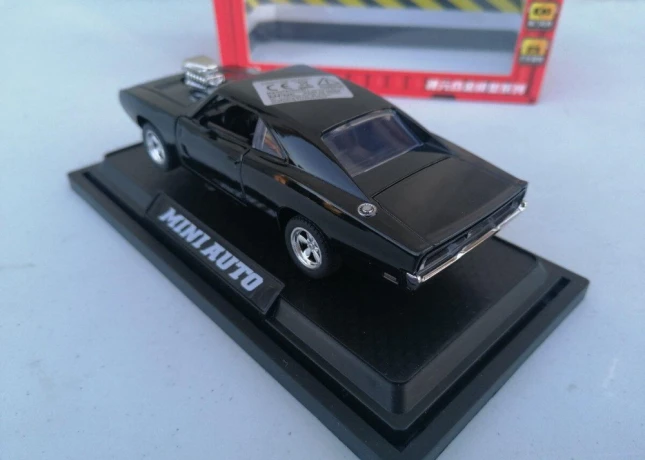 predam-model-auta-dodge-charger-big-2
