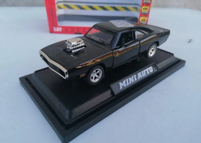 predam-model-auta-dodge-charger-big-1