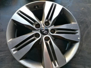 alu-sada-5x1143-r18-orig-hyundai