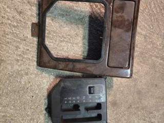stredovy-panel-radiacej-paky-range-rover-p38