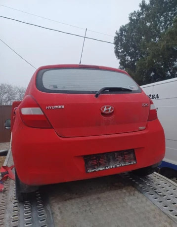 rozpredam-hyundai-i20-12-2012-g4la-big-0