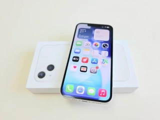 apple-iphone-13-128gb-starlight-zdravie-baterky-100