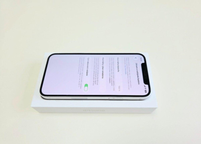 apple-iphone-12-64gb-white-zdravie-baterky-100-big-3