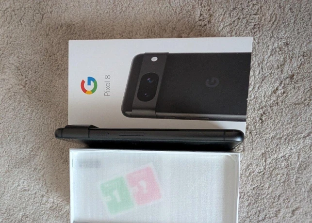 google-pixel-128-gb-v-zaruke-big-3
