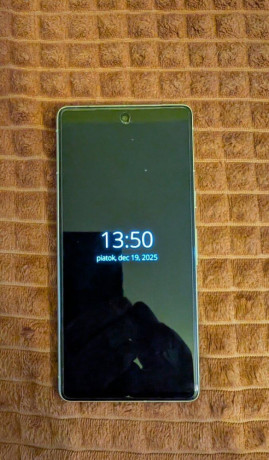 google-pixel-7-5g128gb-lemongrass-big-1