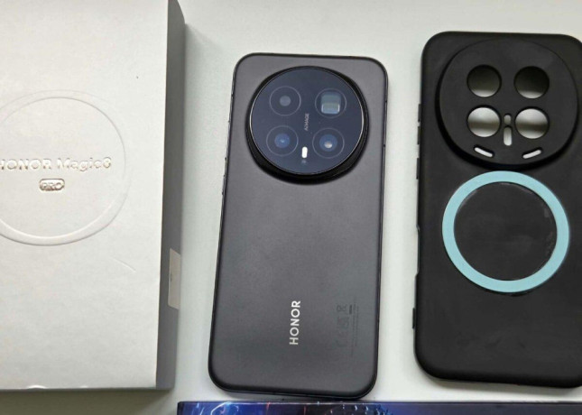 honor-magic-8-pro-12gb512gb-top-stavzaruka-big-3