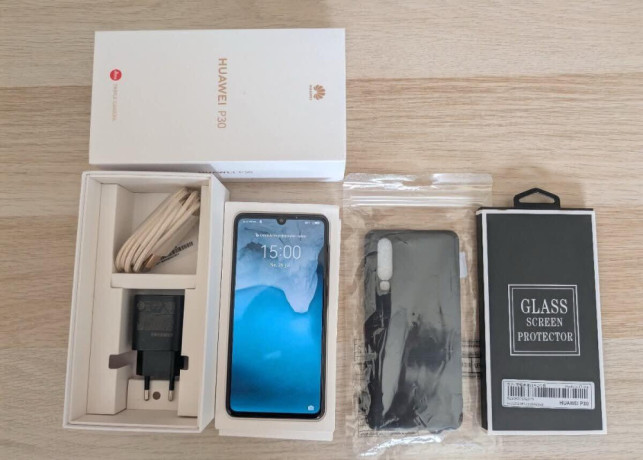 huawei-p30-6128gb-big-0