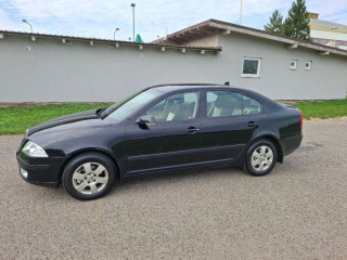 skoda-octavia-2-16-mpi-lpg-motor-po-go-nova-stk-ek-lacne-jazdenie-na-lpg