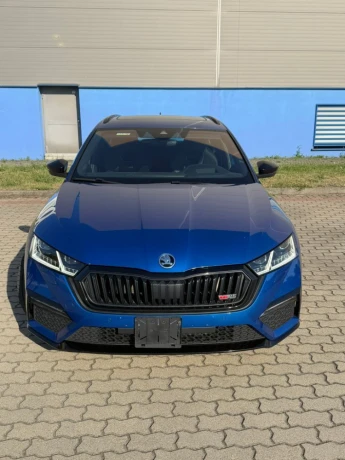skoda-octavia-combi-20-tdi-rs-plus-dsg-147kw200hp-a7-big-1
