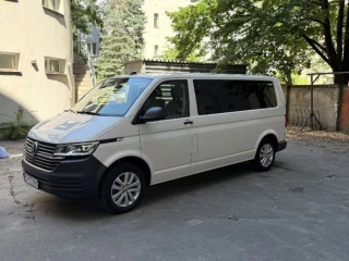 volkswagen-t6-kombi-9-miestne-vyborny-technicky-stav-karoseria-a-interier-v-super-stave