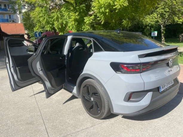 volkswagen-id5-gtx-77-kwh-4motion-big-2