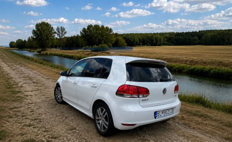 volkswagen-golf-golf-12-tsi-rabbit-dsg-77kw105hp-a7-big-2