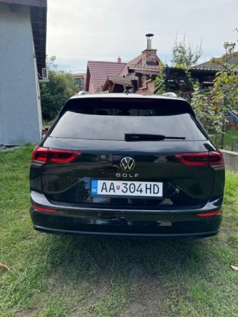 volkswagen-golf-variant-8-20tdi-110kw-big-3