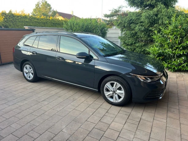 volkswagen-golf-variant-20tdi-110kw-at8-big-1