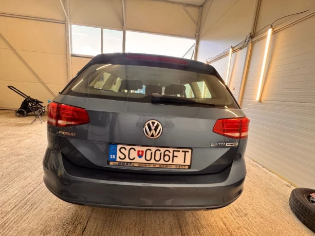 volkswagen-passat-variant-20-tdi-big-3