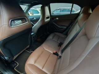 mercedes-benz-gla-180-entry-at-90kw122hp-a7