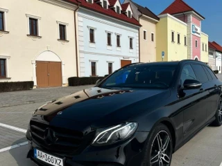 mercedes-benz-e-trieda-220d