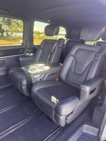 mercedes-benz-v-trieda-v300-4matic-airmatic-luxusne-sedacky-2-rad-big-3