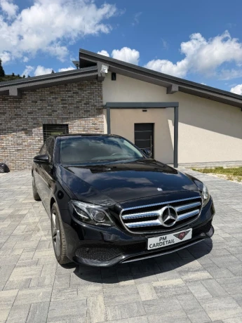 mercedes-benz-e-trieda-e220cdi-9g-matic-big-0