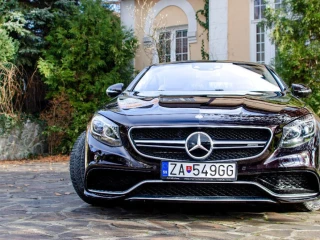 mercedes-benz-s-trieda-63-amg-coupe-4matic-designo-exclusive