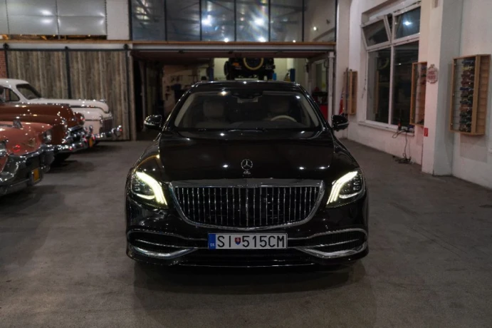 mercedes-benz-maybach-s-560-4matic-big-1