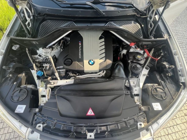 bmw-x5-m50-d-po-velkom-servise-big-0