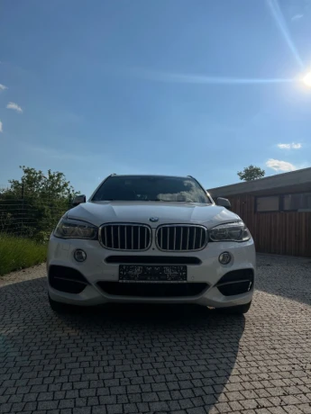 bmw-x5-m50-d-po-velkom-servise-big-1