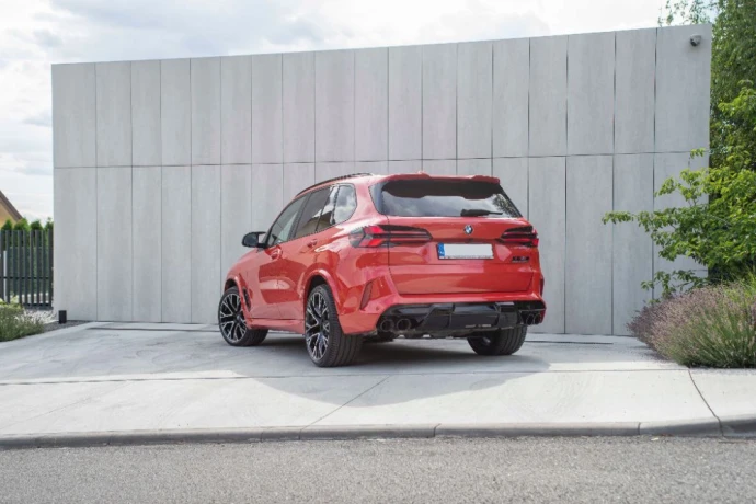 bmw-x5-m-competition-big-1