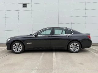 bmw-rad-7-740d-xdrive-230kw-f01-lci