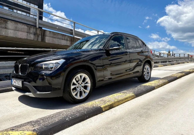 bmw-x1-sdrive-18d-at-105kw143hp-a8-big-0