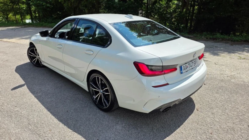 bmw-rad-3-320i-xdrive-at-135kw183hp-a8-big-3