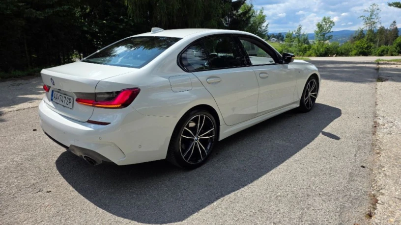 bmw-rad-3-320i-xdrive-at-135kw183hp-a8-big-2