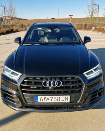 audi-sq5-260-kw-190-000-km-big-1