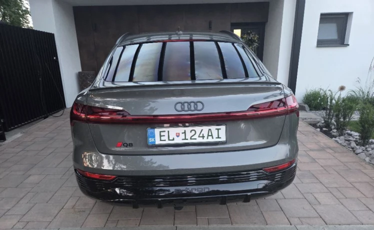 audi-q8-e-tron-2023-big-0