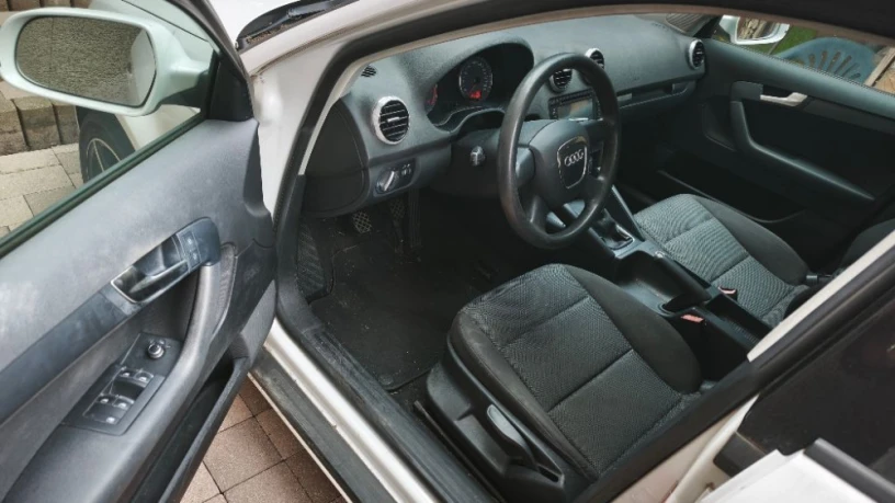 audi-a3-sportback-a3-16-ambiente-75kw102hp-m5-big-0