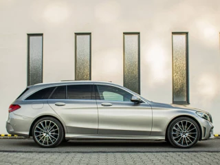 mercedes-benz-c-trieda-kombi-c220d-20d-4matic-amg-line-143kw-automat-4x4