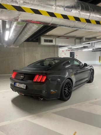 ford-mustang-50-ti-vct-v8-gt-big-0