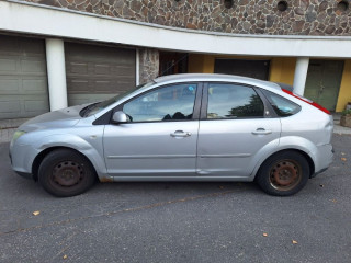 ford-focus-16-champion-trend-74kw100hp-m5