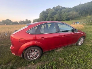 ford-focus-kombi-2010