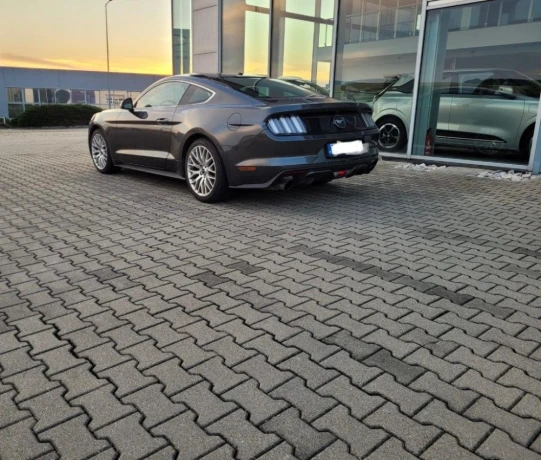 ford-mustang-23-ecoboost-233kw317hp-m6-big-2