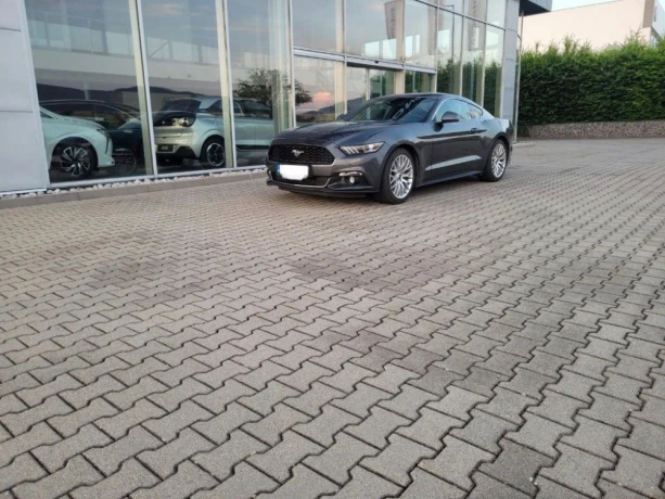 ford-mustang-23-ecoboost-233kw317hp-m6-big-1