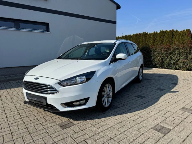 ford-focus-kombi-mk3-big-1