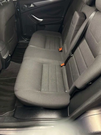 ford-mondeo-combi-mk4-big-0