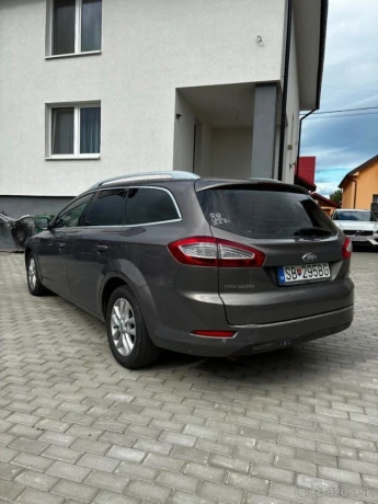 ford-mondeo-combi-mk4-big-3