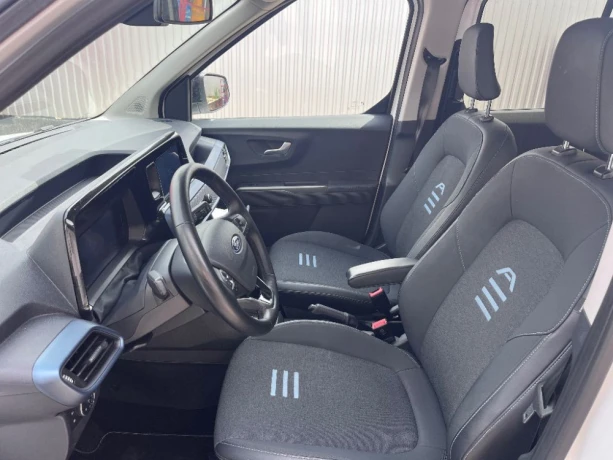 ford-tourneo-courier-10eco-boost-at-92-kw-big-3