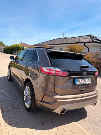 ford-edge-vignale-bi-turbo-awd-175kw-big-1
