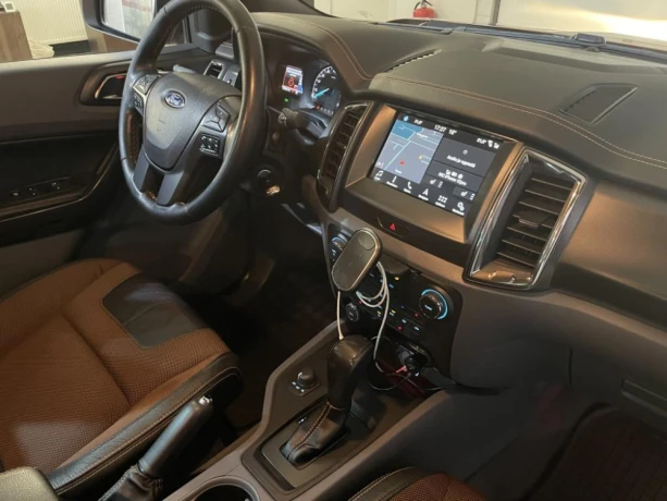 ford-ranger-32-tdci-doublecab-4x4-wildtrak-a6-big-1