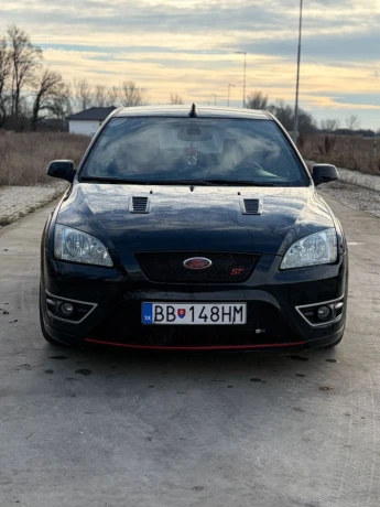 ford-focus-focus-25-20v-st-166kw225hp-m6-big-3